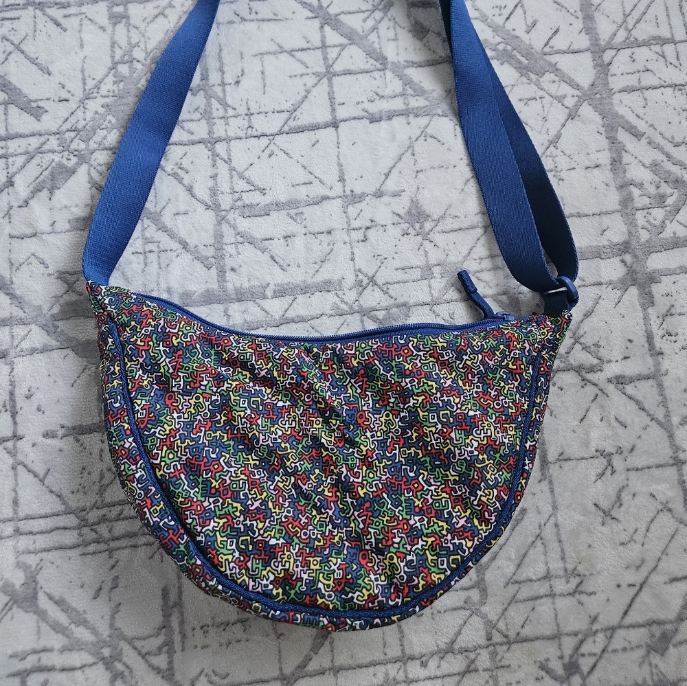 Uniqlo bag
